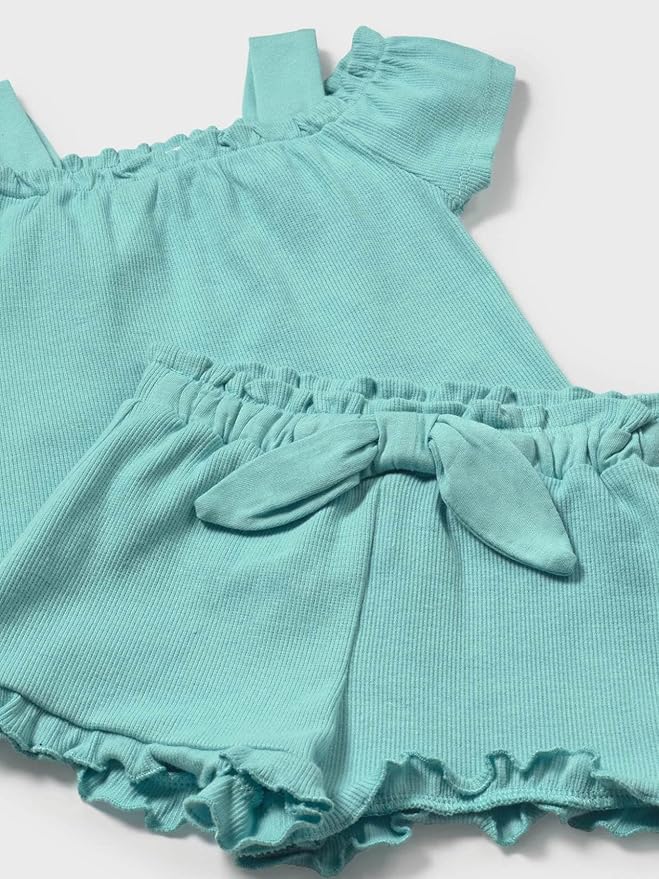 Sett med topp og shorts agate
