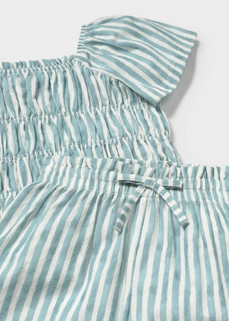 Sett med topp og bukse
